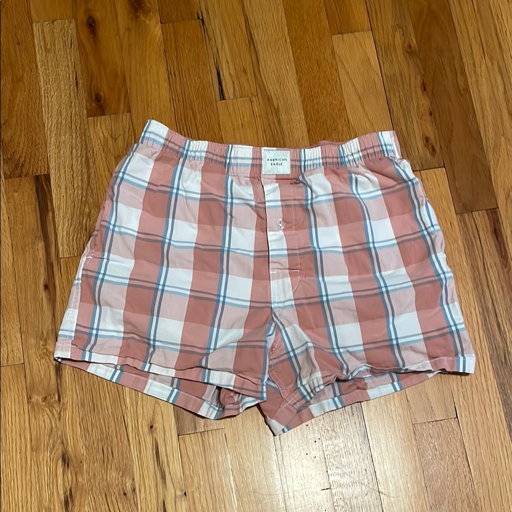 American Eagle Plaid Boxer Shorts in Pink and White